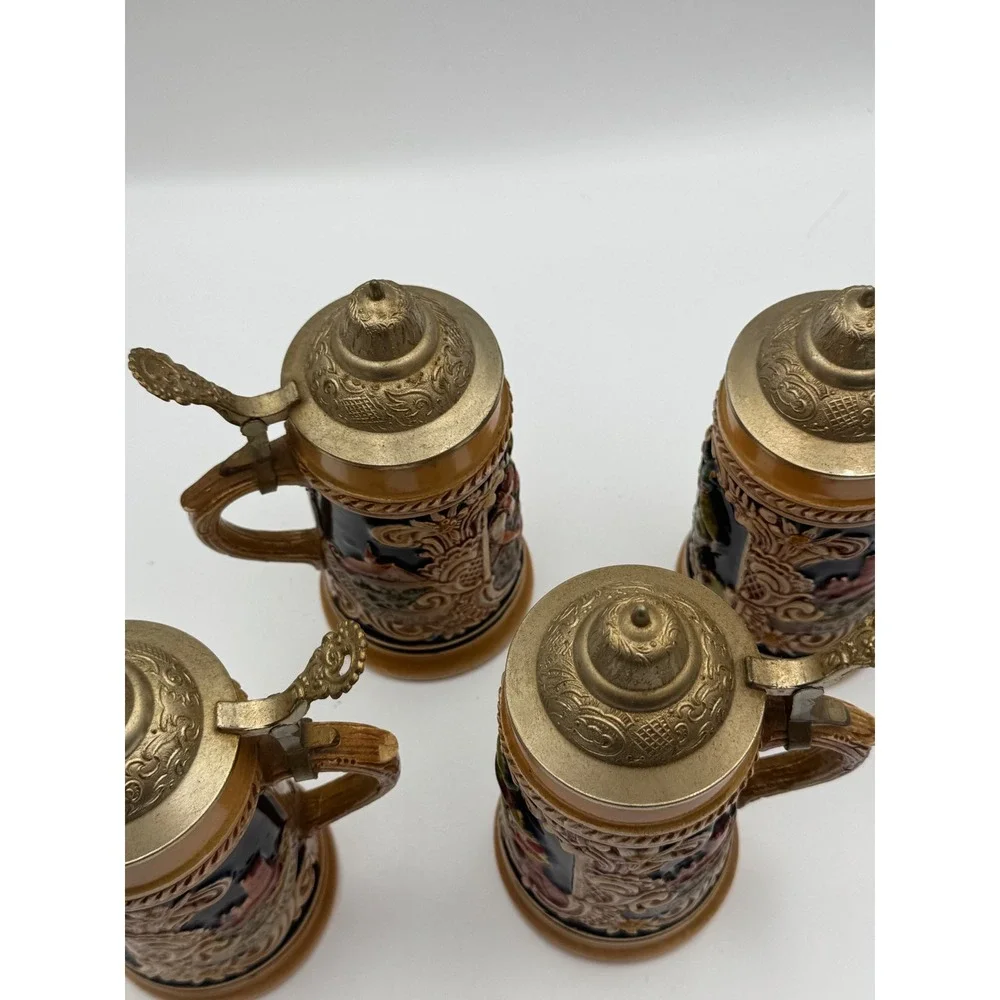 Vintage‎ Ceramic Salt and Pepper Shakers Hand Painted Floral Germany Italy MCM